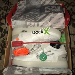 Off-White Nike AirForce 1s SIZE 11